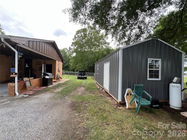1210 Belwood Lawndale Road, Lawndale, NC 28090