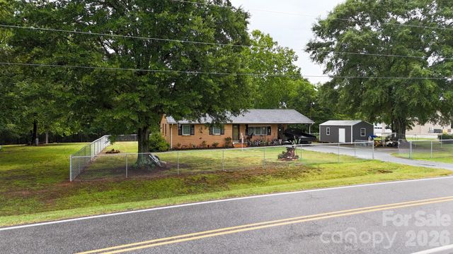 1210 Belwood Lawndale Road, Lawndale, NC 28090