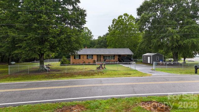 1210 Belwood Lawndale Road, Lawndale, NC 28090