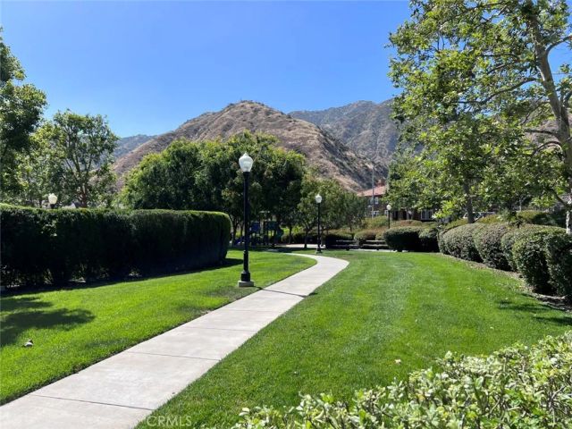 19 Moonridge Court, Azusa, CA 91702