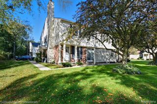 2038 Hidden Meadows Drive 75, Walled Lake, MI 48390