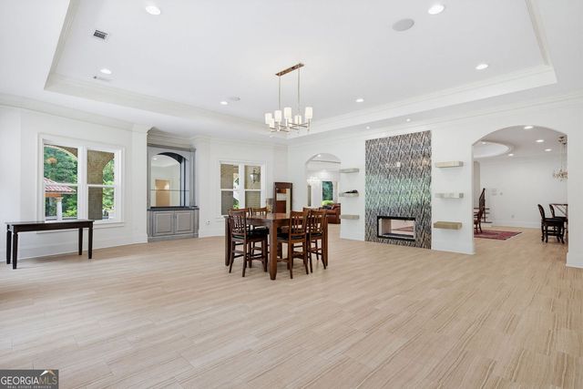 4561 Northside Drive NW, Sandy Springs, GA 30327