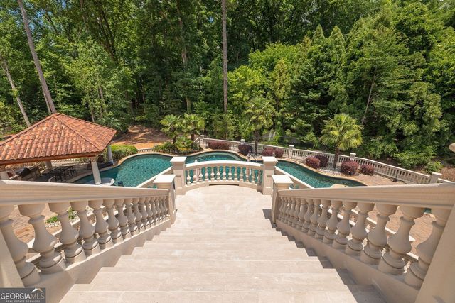 4561 Northside Drive NW, Sandy Springs, GA 30327