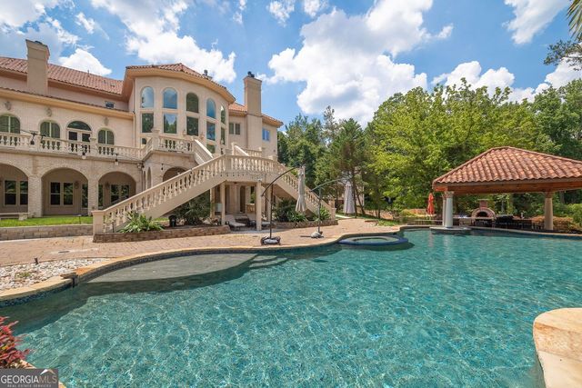 4561 Northside Drive NW, Sandy Springs, GA 30327