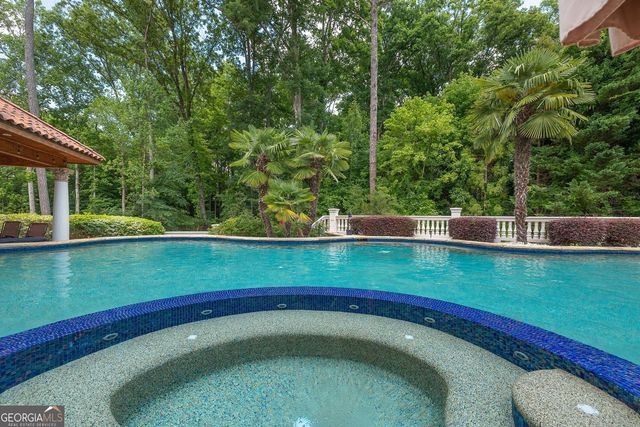 4561 Northside Drive NW, Sandy Springs, GA 30327