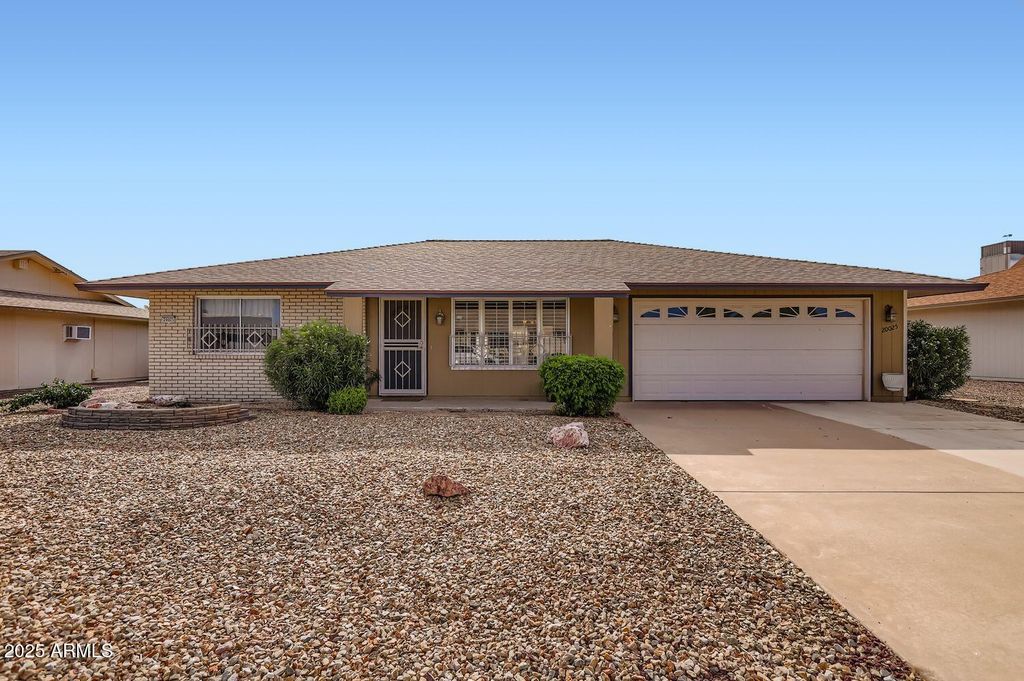 20025 N WILLOWCREEK Circle, Sun City, AZ 85373