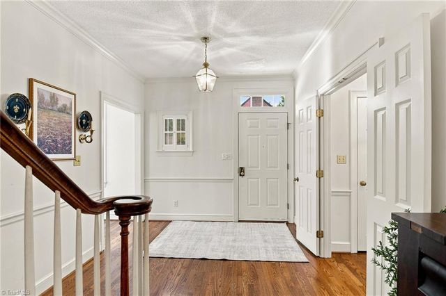 311 Muirfield Drive, Winston-salem, NC 27106