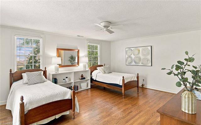 311 Muirfield Drive, Winston-salem, NC 27106