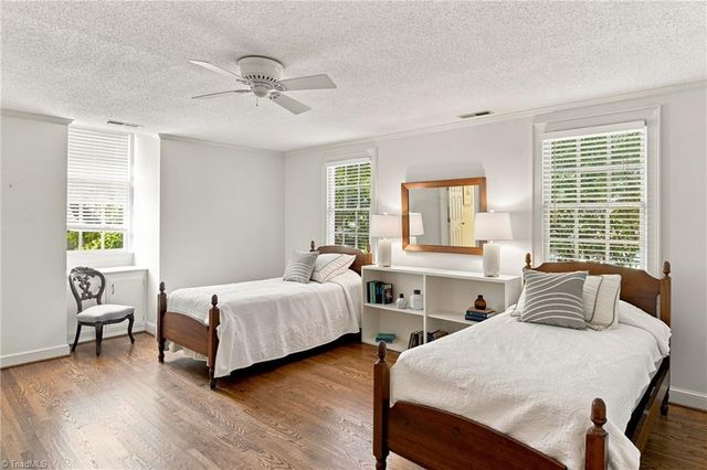 311 Muirfield Drive, Winston-salem, NC 27106