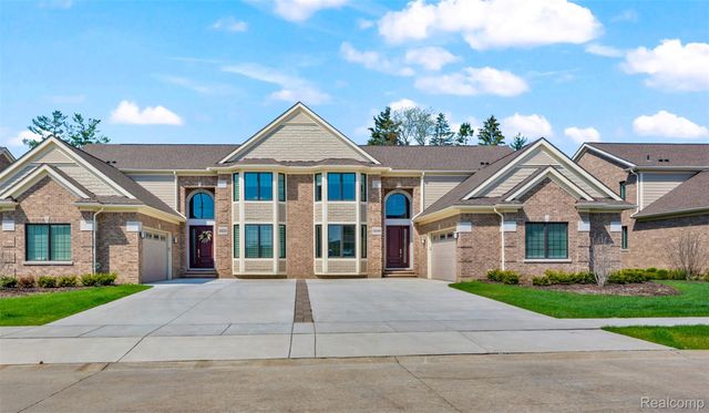 20249 Beacon Way, Northville, MI 48167