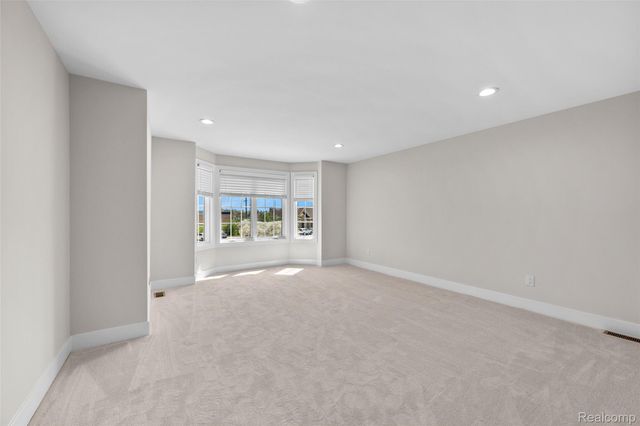 20249 Beacon Way, Northville, MI 48167