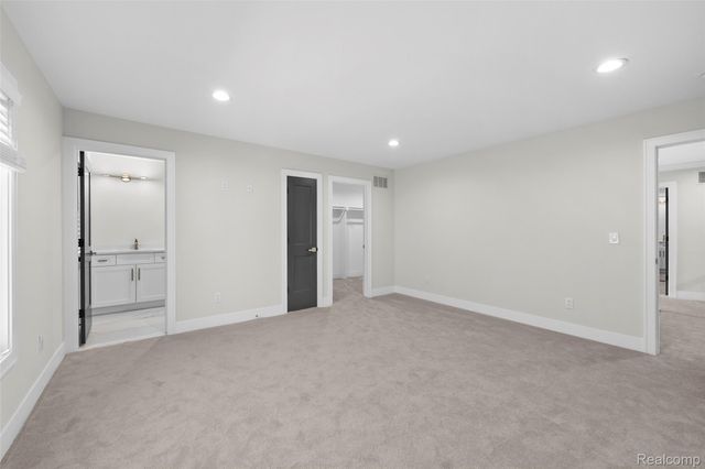 20249 Beacon Way, Northville, MI 48167