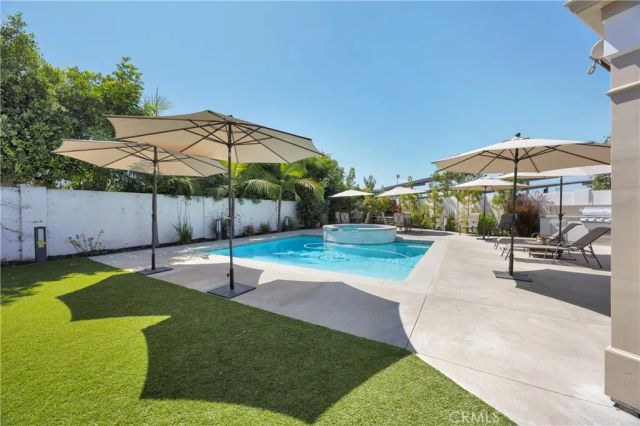 10301 Humbolt Street, Los Alamitos, CA 90720