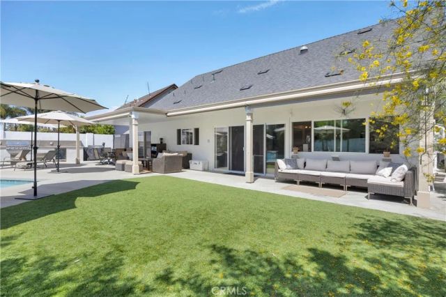 10301 Humbolt Street, Los Alamitos, CA 90720