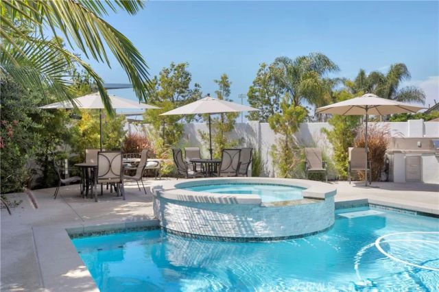 10301 Humbolt Street, Los Alamitos, CA 90720