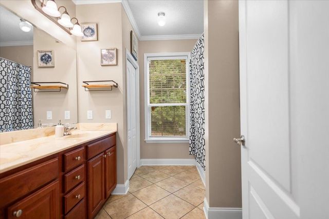 105 Pepper Circle, Diana, TX 75640
