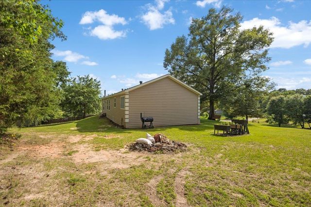 105 Pepper Circle, Diana, TX 75640