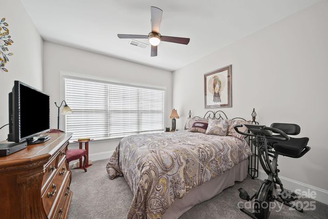 4516 Ideal Way, Harrisburg, NC 28075