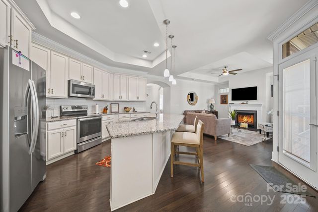 4516 Ideal Way, Harrisburg, NC 28075