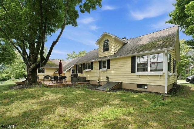 11 Putting Green, Sparta Twp., NJ 07871