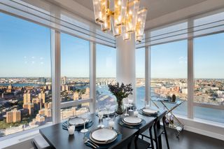 252 South Street # 40G, New York City, NY 10002