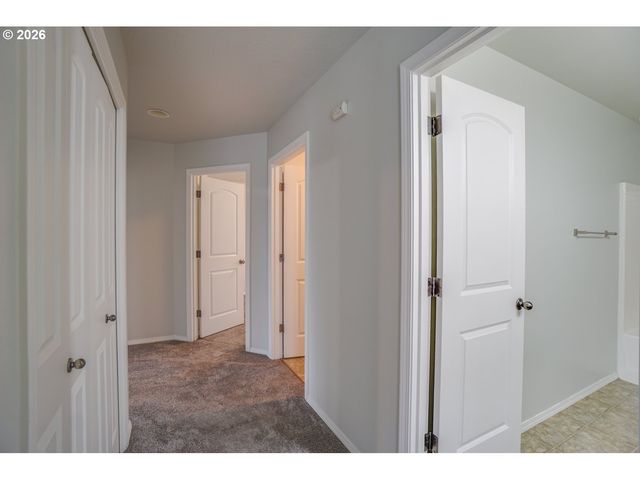 9819 Ne 86TH St, Vancouver, WA 98662