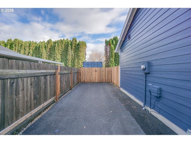 9819 Ne 86TH St, Vancouver, WA 98662