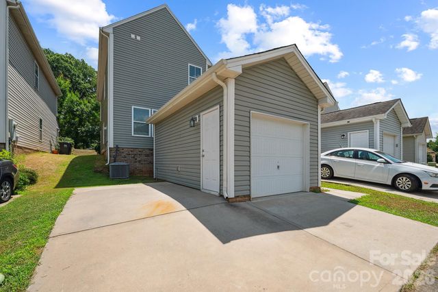 11612 Galashiels Drive, Huntersville, NC 28078