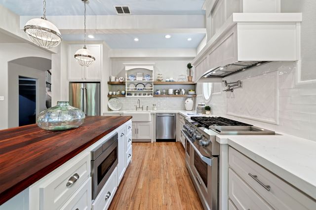 657 Mission Drive, Rockwall, TX 75087