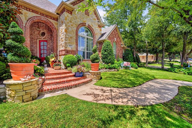 657 Mission Drive, Rockwall, TX 75087