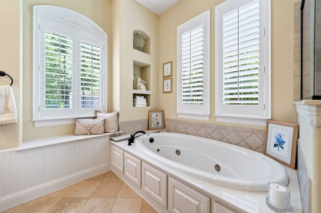 657 Mission Drive, Rockwall, TX 75087