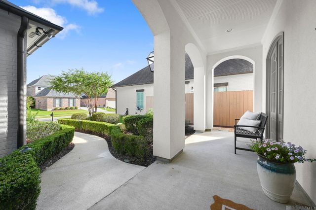 18202 Vis-a-vis Ave, Baton Rouge, LA 70817