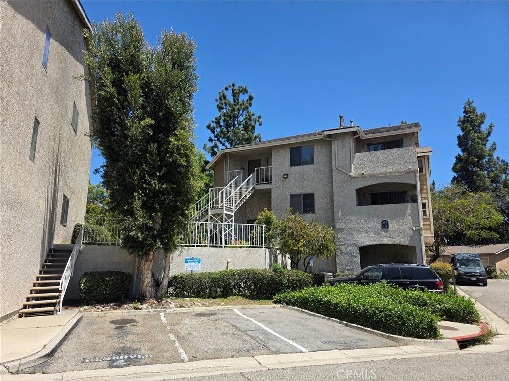 Image 3 of property listing at 2410 N Towne 63, Pomona, CA 91767