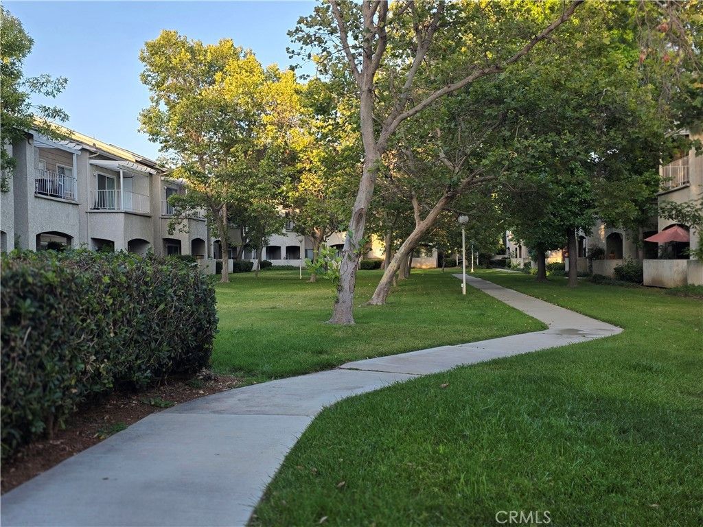 Image 7 of property listing at 2410 N Towne 63, Pomona, CA 91767