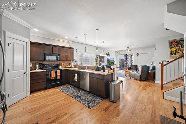 3012 Prairie Hawk Lane, Pueblo, CO 81005