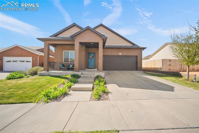 3012 Prairie Hawk Lane, Pueblo, CO 81005
