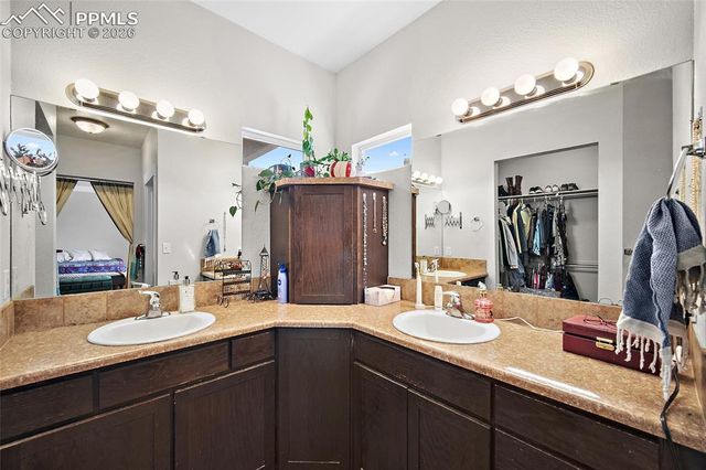 3012 Prairie Hawk Lane, Pueblo, CO 81005