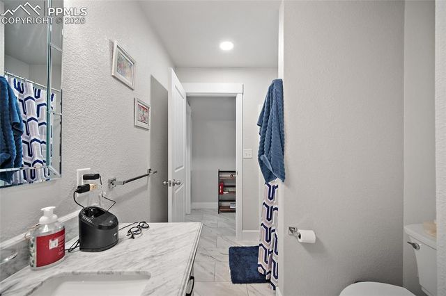 3012 Prairie Hawk Lane, Pueblo, CO 81005