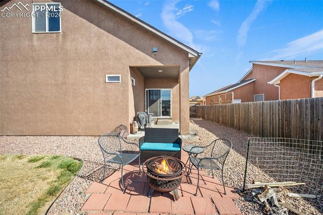 3012 Prairie Hawk Lane, Pueblo, CO 81005