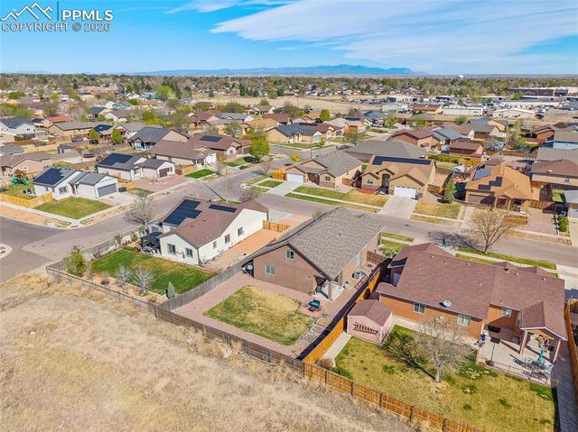 3012 Prairie Hawk Lane, Pueblo, CO 81005