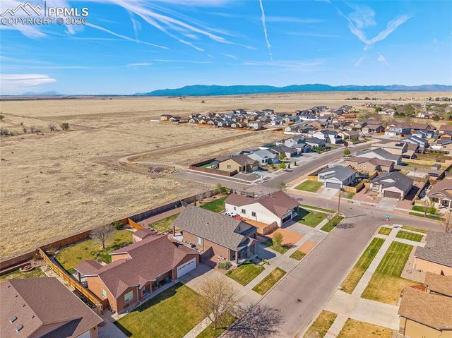 3012 Prairie Hawk Lane, Pueblo, CO 81005