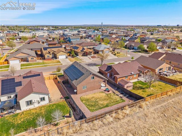 3012 Prairie Hawk Lane, Pueblo, CO 81005
