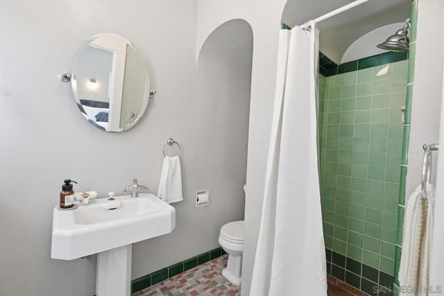 3031 Kalmia St, San Diego, CA 92104