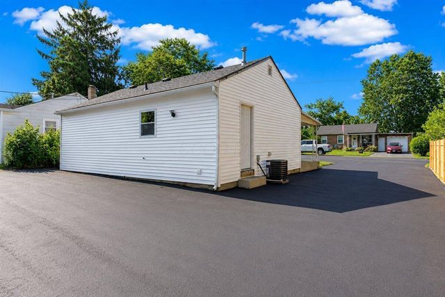 448 Basswood Road, Columbus, OH 43207