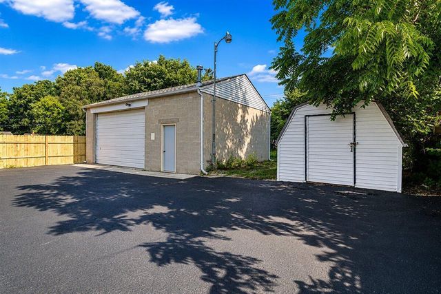 448 Basswood Road, Columbus, OH 43207