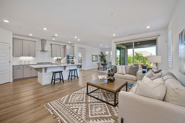 8939 Cerro Vista Dr, El Dorado Hills, CA 95762