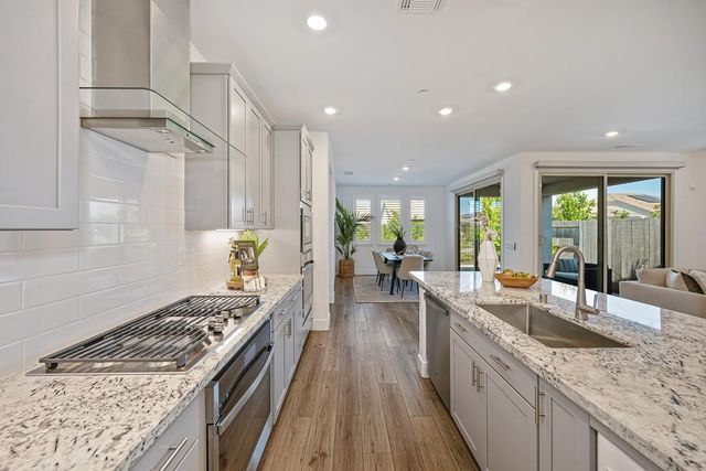 8939 Cerro Vista Dr, El Dorado Hills, CA 95762
