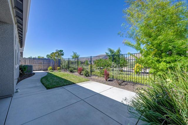 8939 Cerro Vista Dr, El Dorado Hills, CA 95762