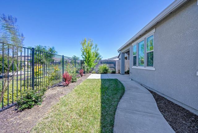 8939 Cerro Vista Dr, El Dorado Hills, CA 95762