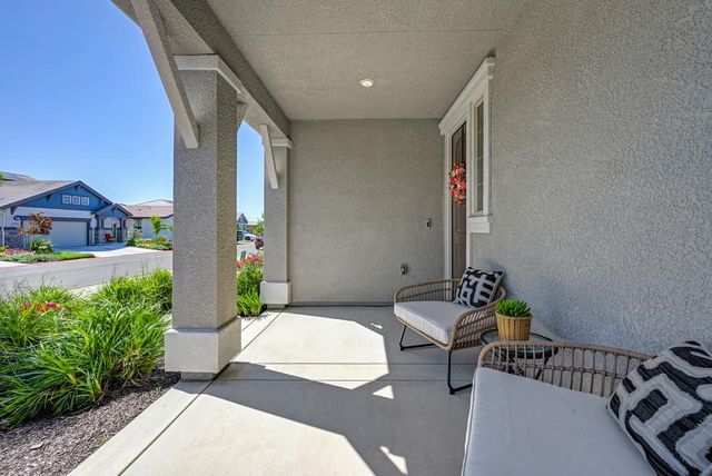 8939 Cerro Vista Dr, El Dorado Hills, CA 95762